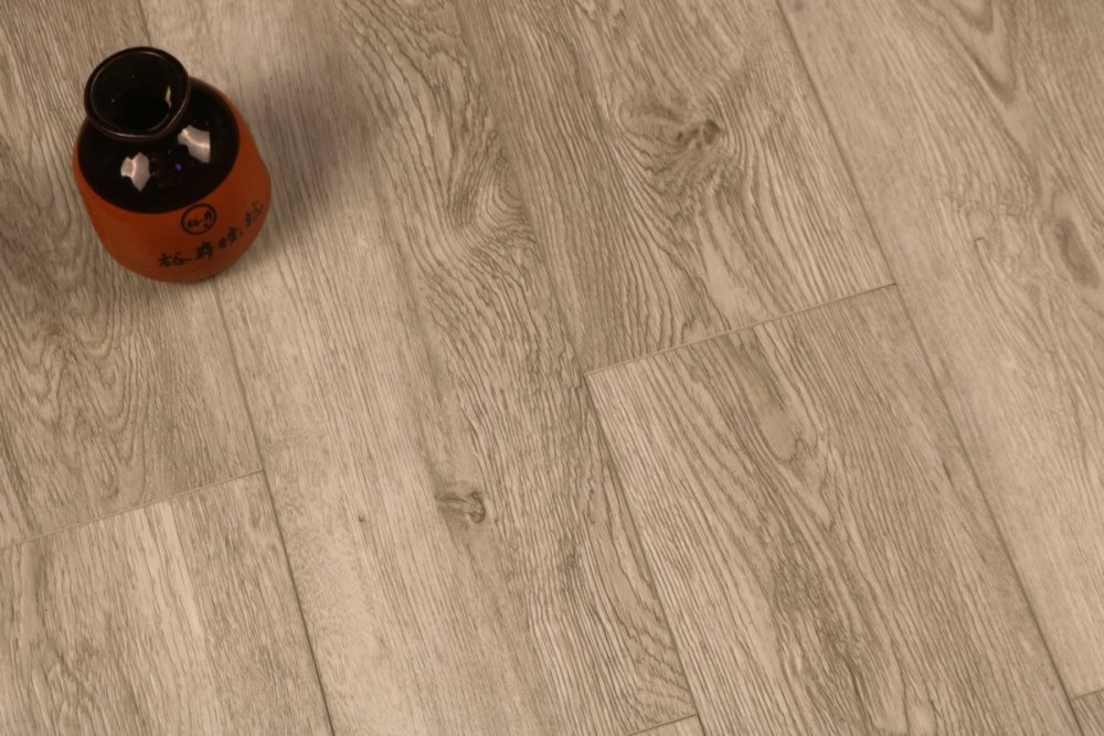 LVT плитка "Profield" Дуб Мадейра (915,4*152,4*2,5 мм) — купить в Екатеринбурге