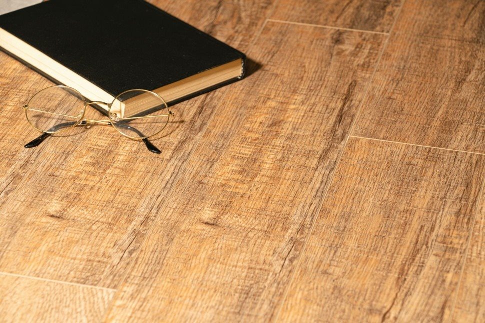 Виниловый ламинат "Bonkeel" Style Дуб Махо (1200*125*4 мм) — купить в Екатеринбурге